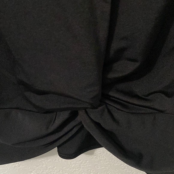 Woman Black Express Factory Size Small Blouse - Picture 3 of 4